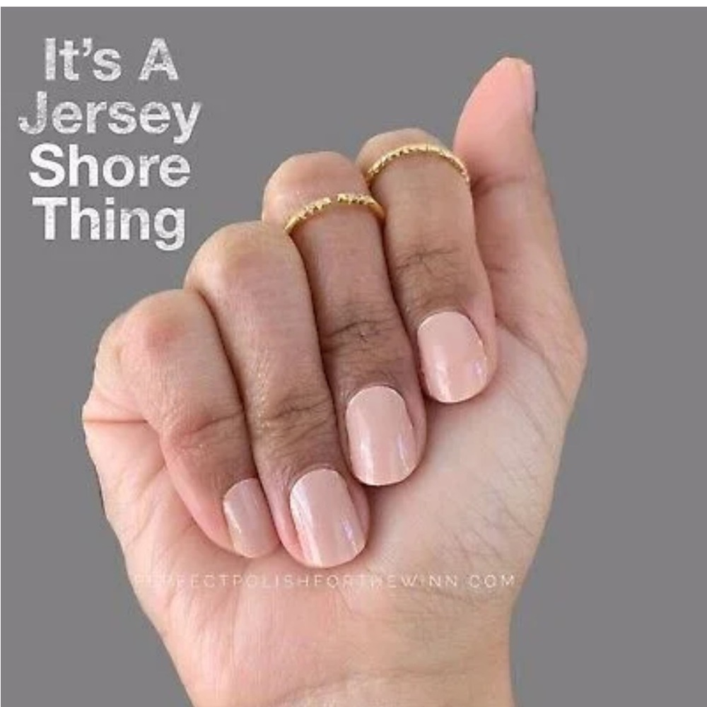 *Retired* Color Street: It’s a Jersey Shore Thing | Neutral Nude Tan Beige Cream - Picture 1 of 8